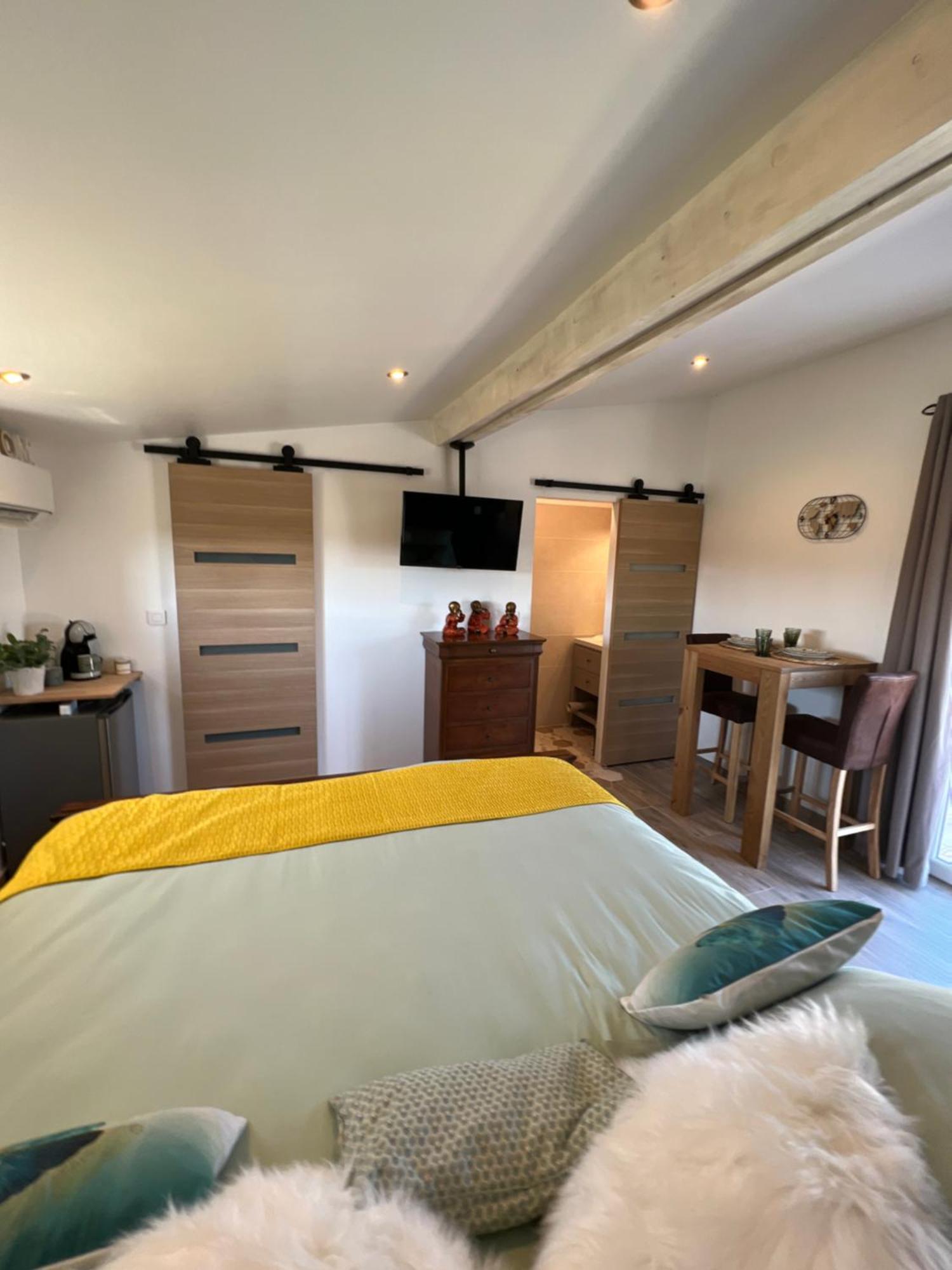 Lecrin Chambre D'Hote Spa Bellegarde  Zewnętrze zdjęcie